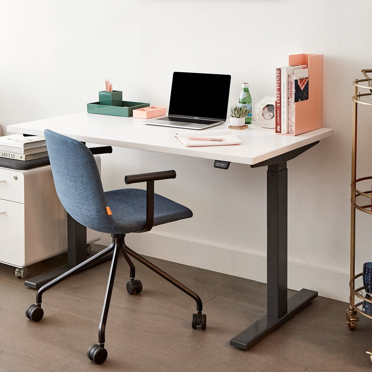 Poppin Key Swivel Meeting Chair Fabric